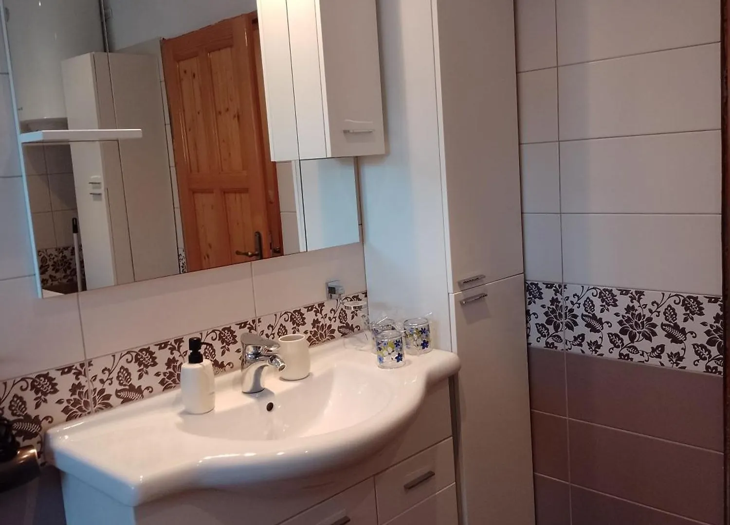 Apartman Centar Fuzine 0*,  Croatia